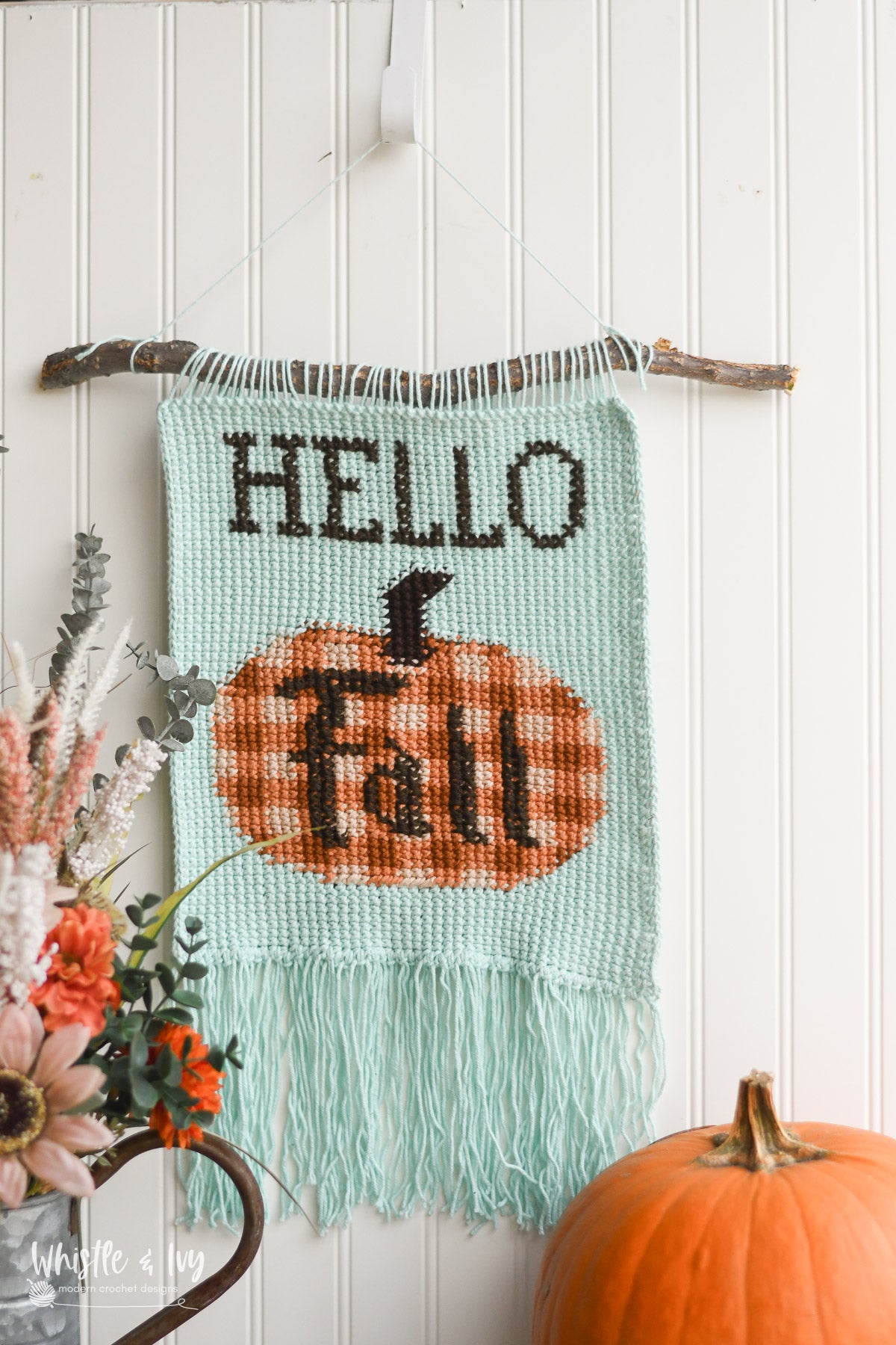 Gingham Pumpkin Wall Hanging [crochet pattern PDF]