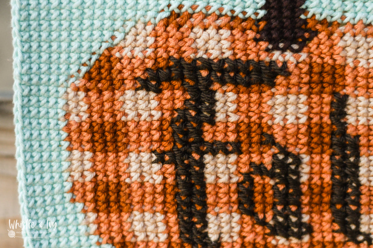 Gingham Pumpkin Wall Hanging [crochet pattern PDF]