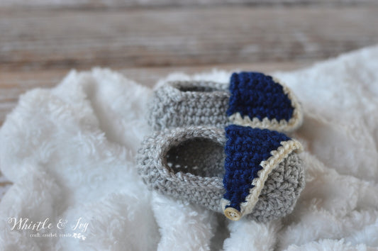 Boardwalk Slip-Ons Baby Shoes [crochet pattern]