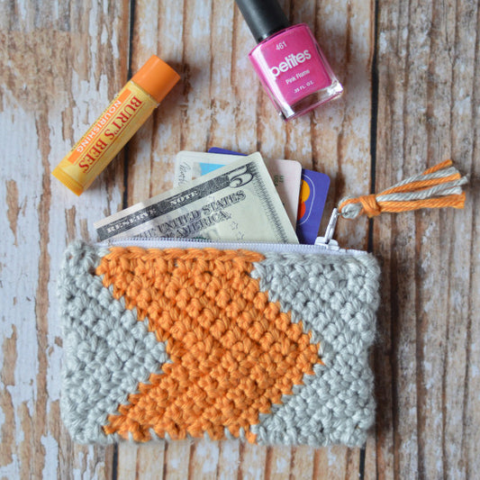 Chevron Zipper Pouch  [crochet pattern]