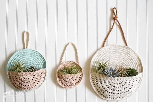 Basket Wall Hanging Planter [crochet pattern]