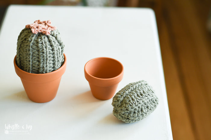 Cactus Scrubby [crochet pattern]