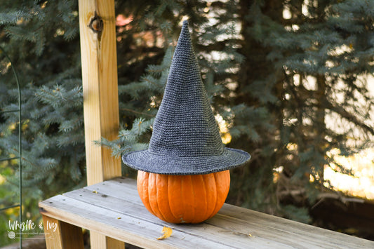 Classic Witch Hat [crochet pattern]