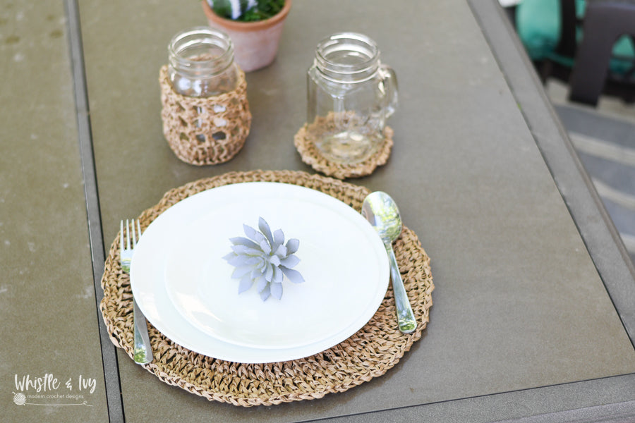 Raffia Table Set